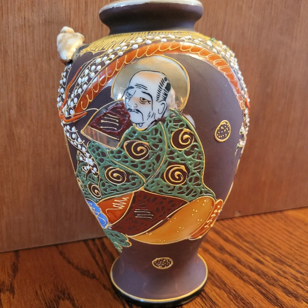 Vintage Japan Moriage Style Dragonware Vase ~ Unique & Pretty